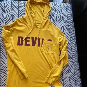 **SOLD** college sweatshirt